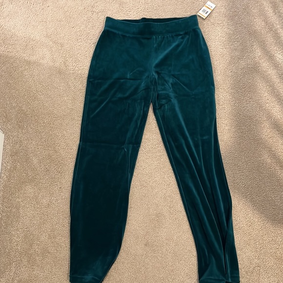 NWT 2 piece STYLE IN CO. Sport - Picture 5 of 6